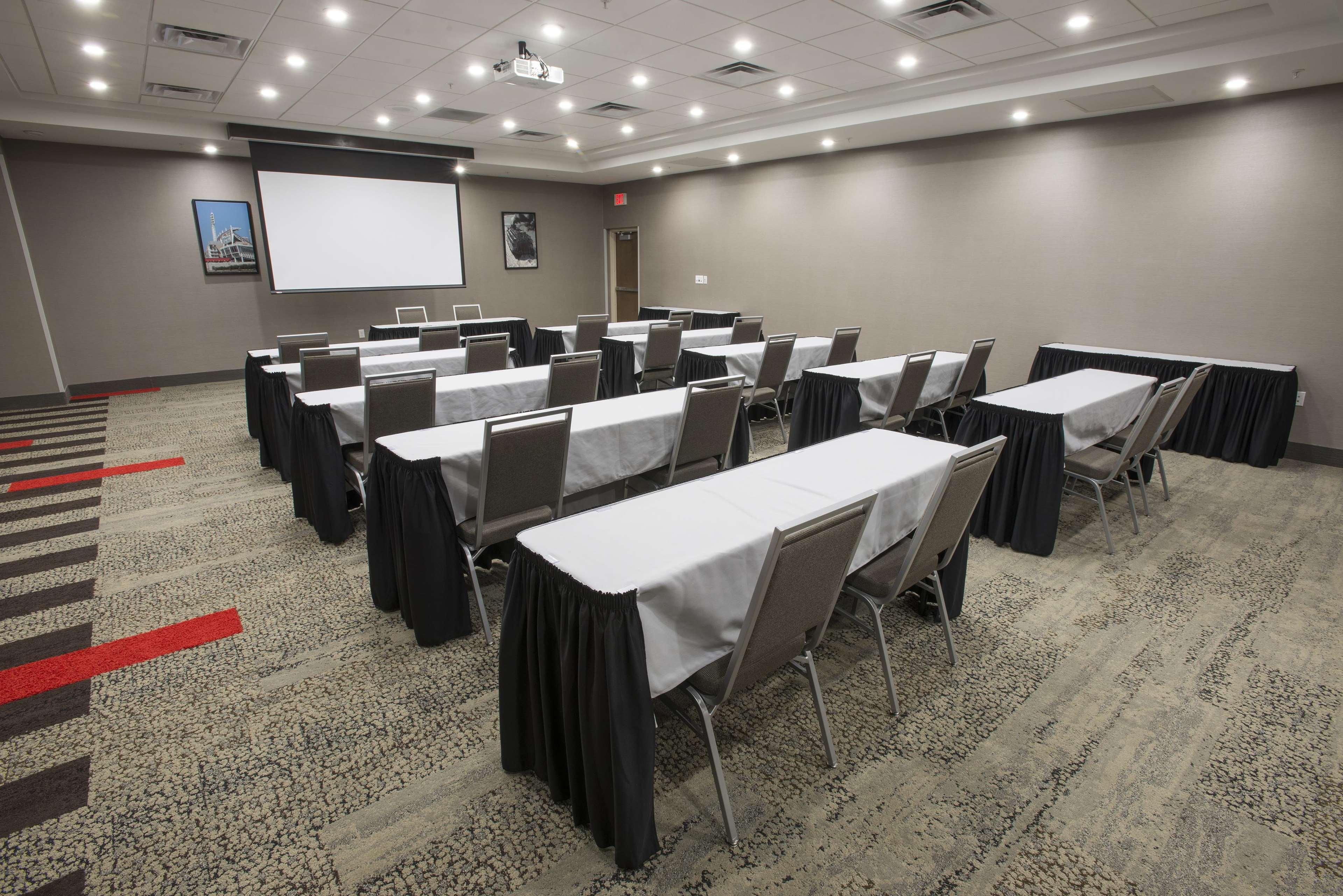 Hampton Inn & Suites - Cincinnati/Kenwood, Oh Silverton Exteriör bild