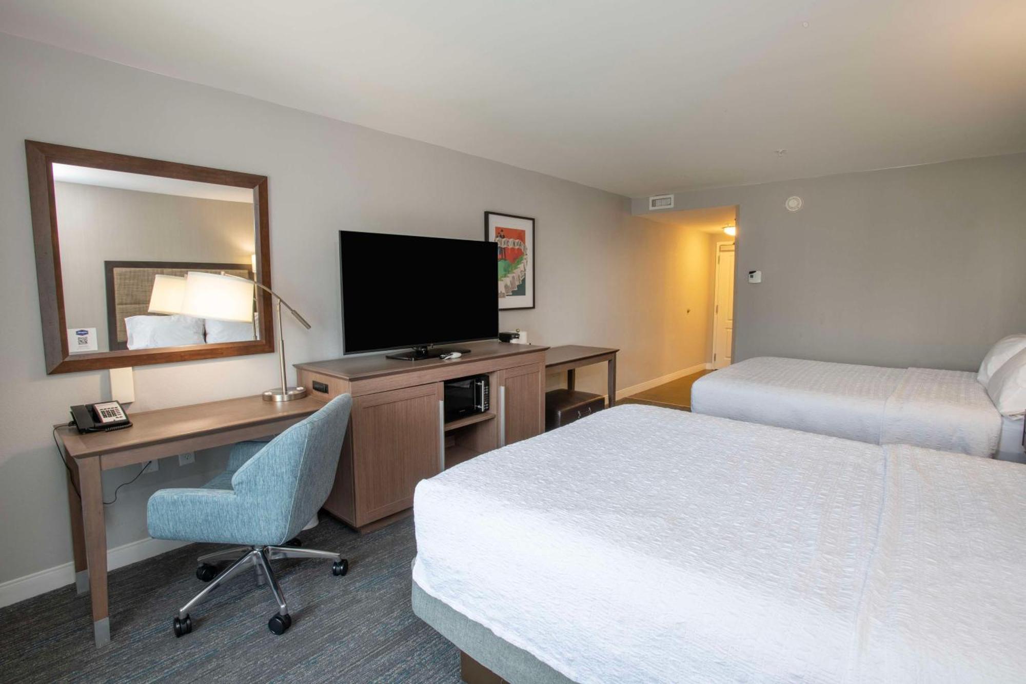 Hampton Inn & Suites - Cincinnati/Kenwood, Oh Silverton Exteriör bild