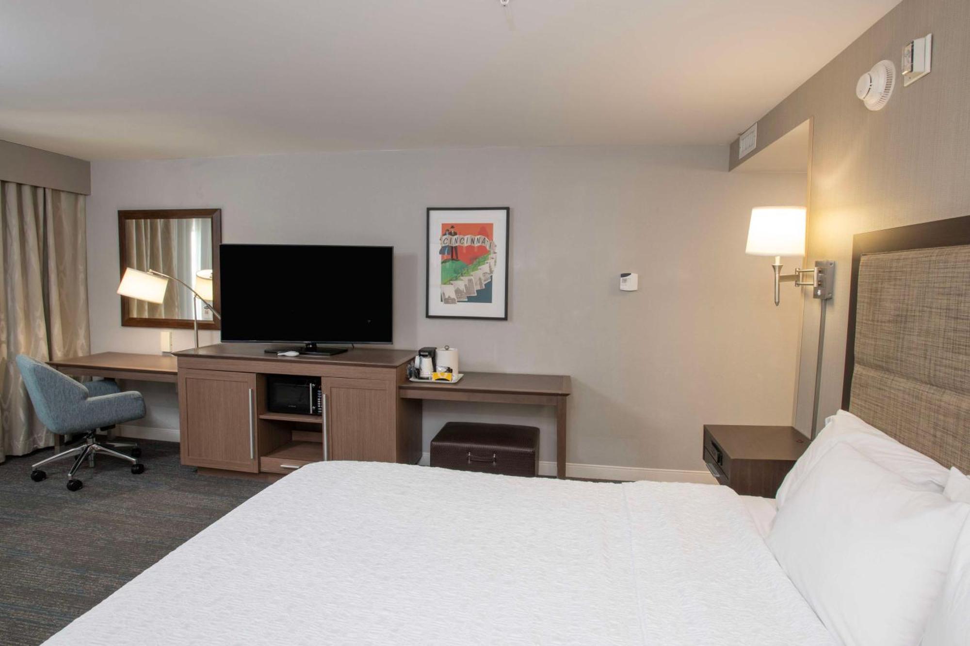 Hampton Inn & Suites - Cincinnati/Kenwood, Oh Silverton Exteriör bild
