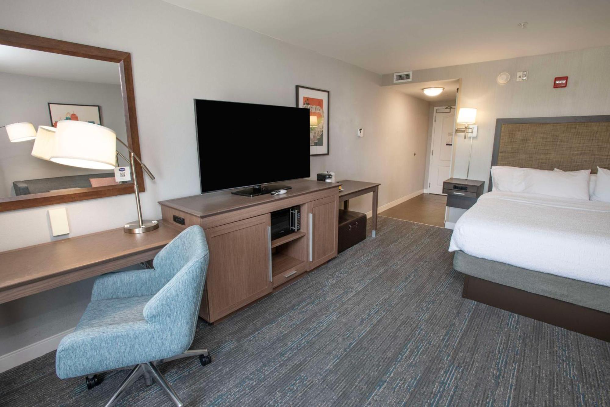 Hampton Inn & Suites - Cincinnati/Kenwood, Oh Silverton Exteriör bild